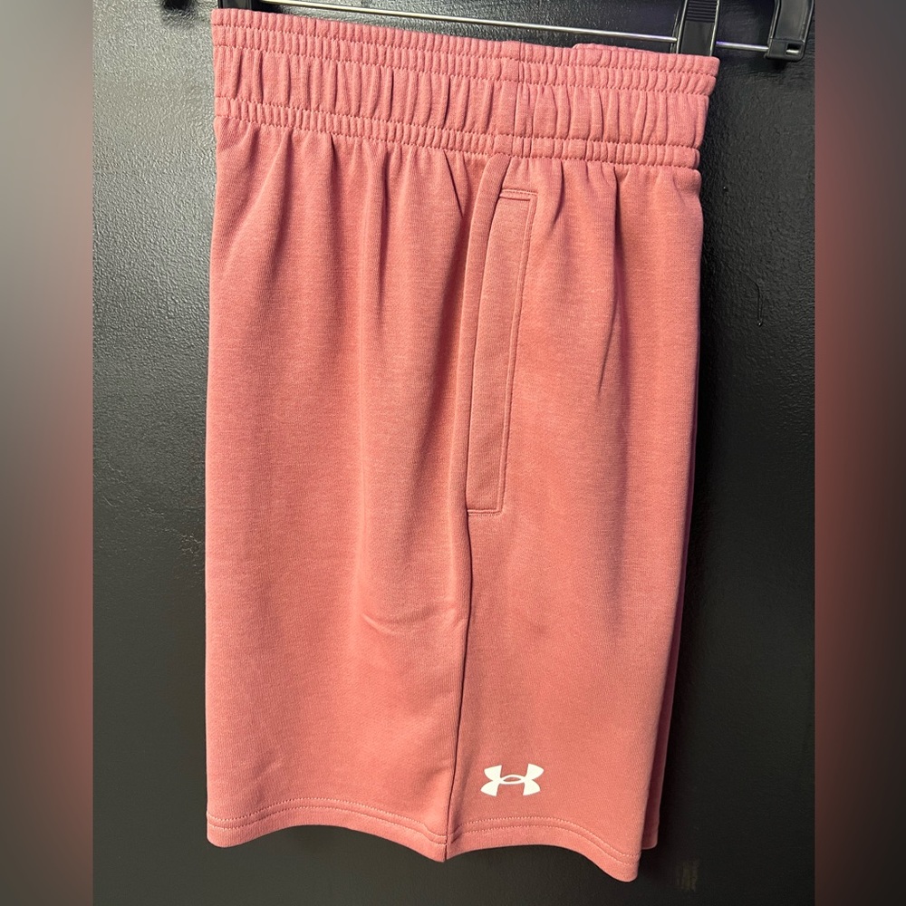 UA Rival Terry 8 men’s loose fit shorts